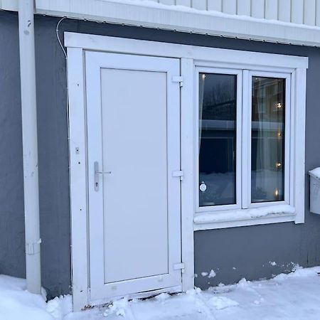 Laegenhet Med Egen Ingang. Leilighet Sundsvall Eksteriør bilde